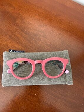 Peepers Pink Round Readers with Floral Temples 1.5